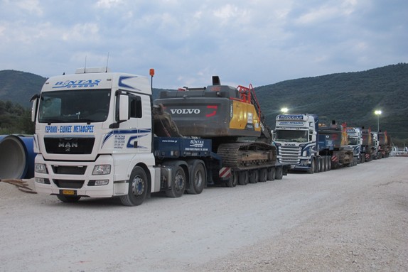 metafora 24excavator volvo 480c komotini albania.JPG